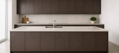 Menuisiers, architectes d'intérieur, agenceurs et cuisinistes : quelle marge réelle sur un chantier de façades de cuisine ?